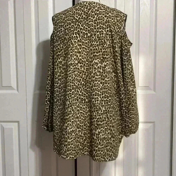 Chicos animal print button down blouse shirt top - Picture 8 of 12